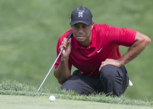 7-6-2015 PGA Tour 2015, The Memorial Tournament presented by Nationwide, Muirfield Village Golf Club, Dublin, OH, USA. 04-07 Jun. Tiger Woods of United States looking at his putt in the 18th green during the final round.