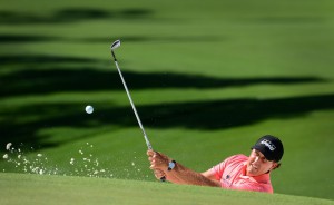11-04-15 European Tour 2015, The Masters Tournament, Augusta National GC, Augusta, Georgia, USA. 09-12 Apr. Phil  Mickelson of United States chips from a bunker to the 7th green during the third round. # NO AGENTS #