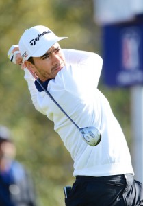 Camilo Villegas fører Northern Trust Open efter 1. runde