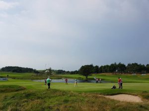 14113884_10154404232265688_492503136_o